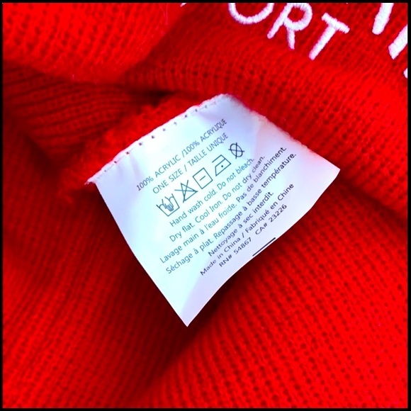 Victoria’s Secret | Victoria Sport RED Acrylic Beanie | Athleisure Division HAT - Picture 5 of 9